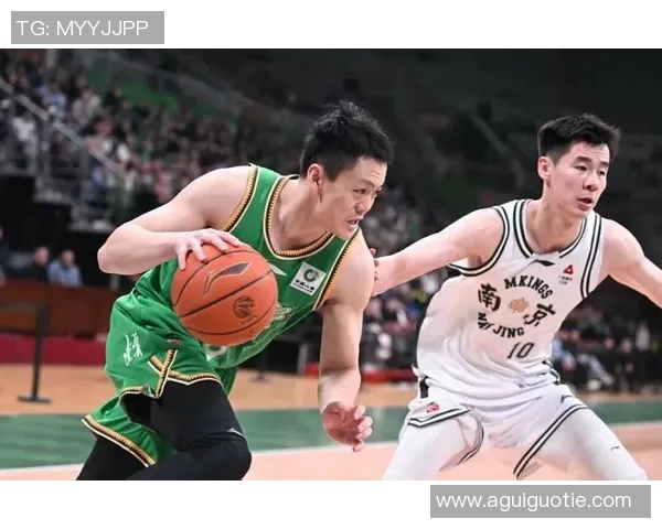 2016年CBA季后赛辽宁队与山西队激战回顾与精彩瞬间分析